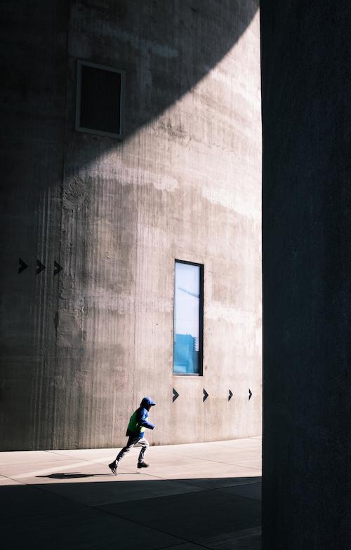 Photo À la poursuite des ombres par photographe de Copenhague