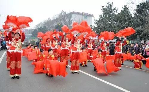 fete-lanterne-chine-danse-lion