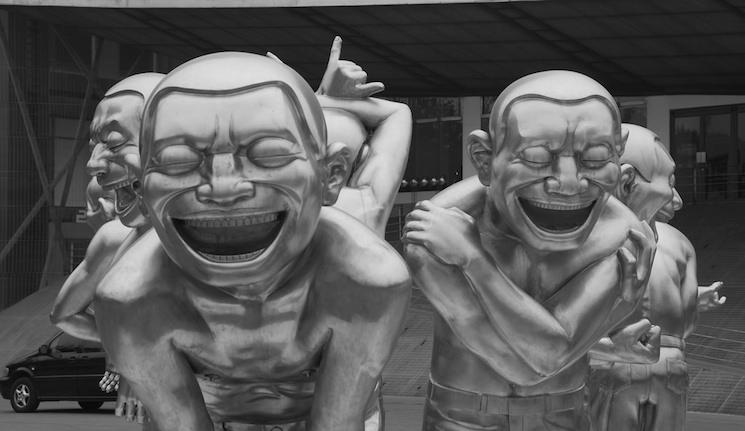 Yue Minjun Laughing Men  Beijing 22 International Art Plaza