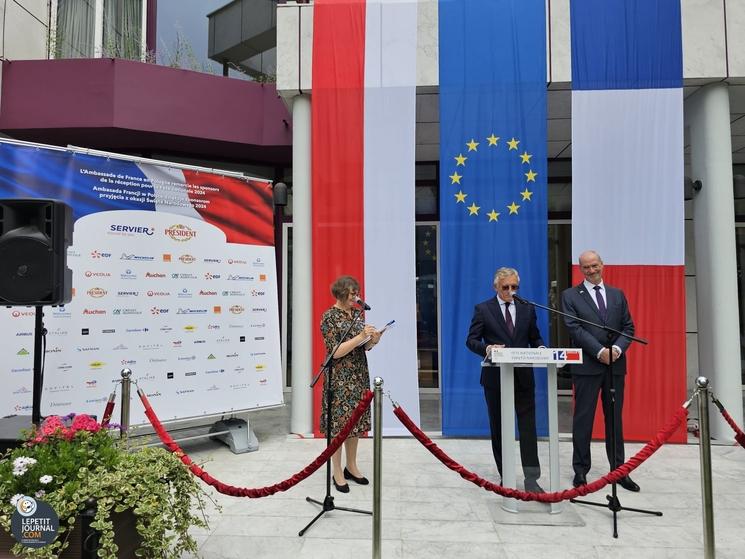 Marek Prawda, Sous-secrétaire polonais d'État aux Affaires étrangères et M. Étienne de Poncins, Ambassadeur de France en Pologne. Photo Bénédicte Mezeix pour Lpj.com Varsovie