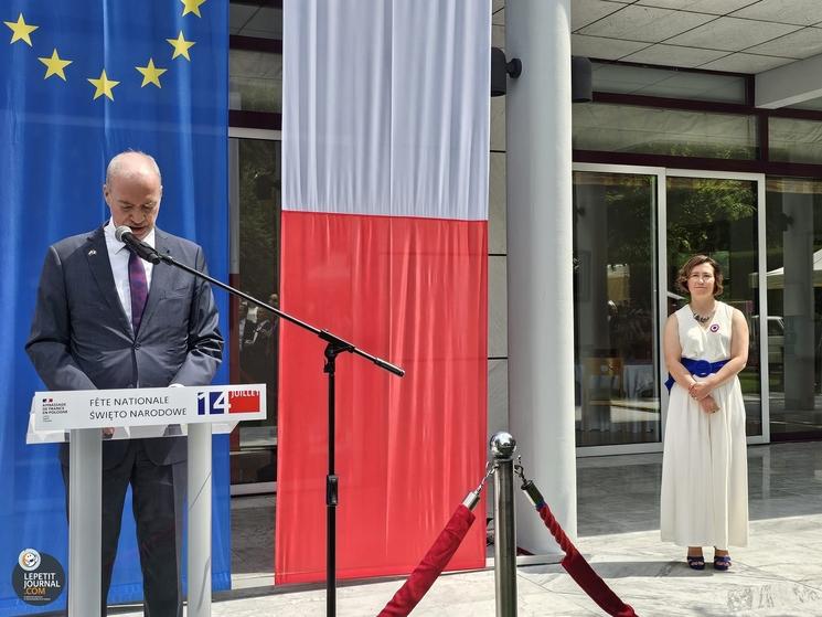 M. Étienne de Poncins, Ambassadeur de France en Pologne et Lucie Stepanyan, première conseillère à l’Ambassade de France en Pologne. Photo Bénédicte Mezeix pour Lpj.com Varsovie