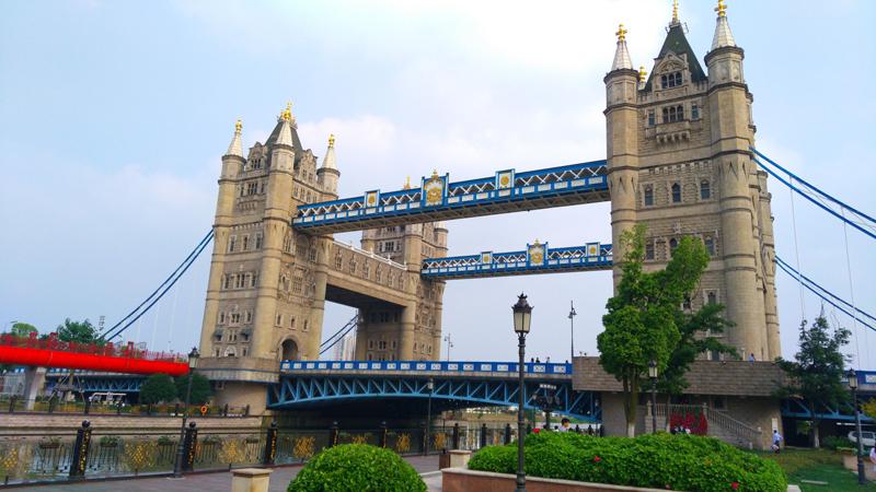 copie-tower-bridge-suzhou-chine