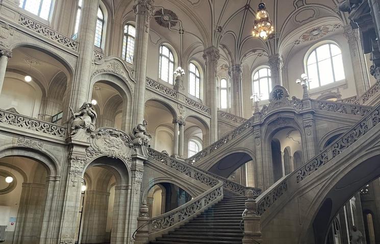 Photo de l'escalier de l'amtsgericht Tiergarten