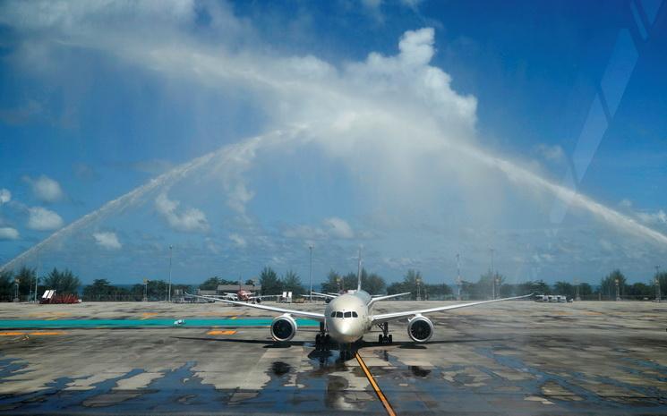 Arrivee des premiers touristes a l'aeroport de Phuket dans le cadre de la Phuket Sandbox