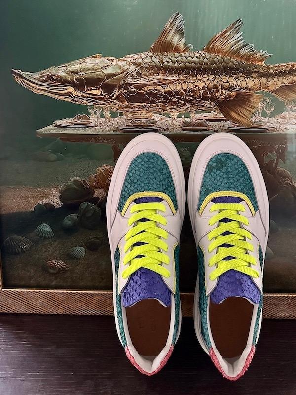 le cuir de saumon pour des baskets 