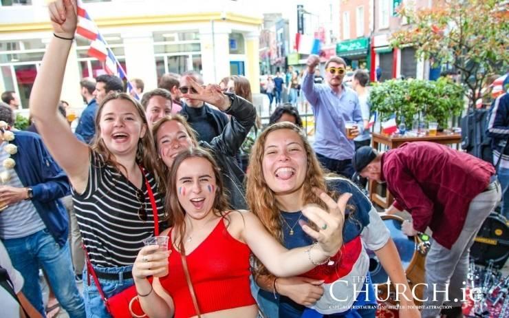 participants au Bastille Day de Dublin