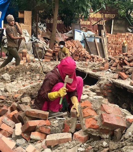 Travaux de reconstruction à Bhaktapur après le tremblement de terre