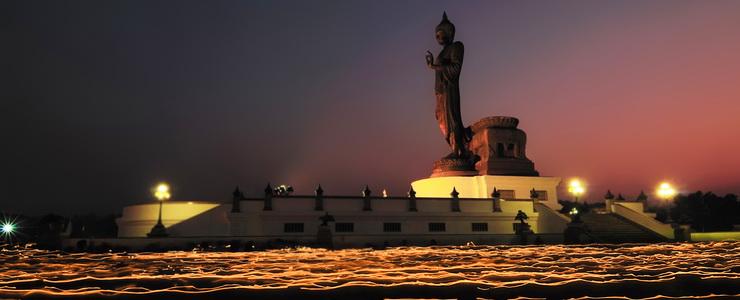 Makha Bucha Thailande