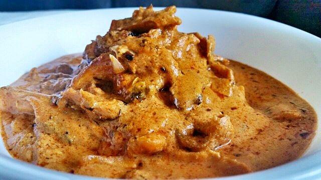 Un plat de Butter Chicken, emblématique du nord de l'Inde