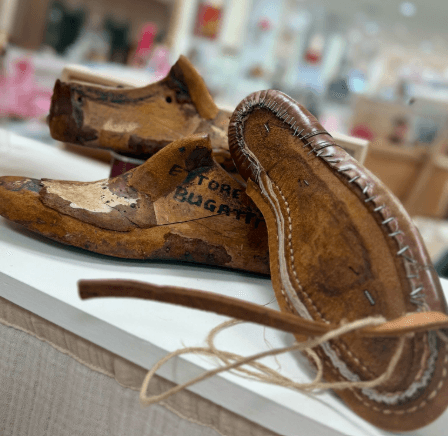 Cuir chaussures formes 