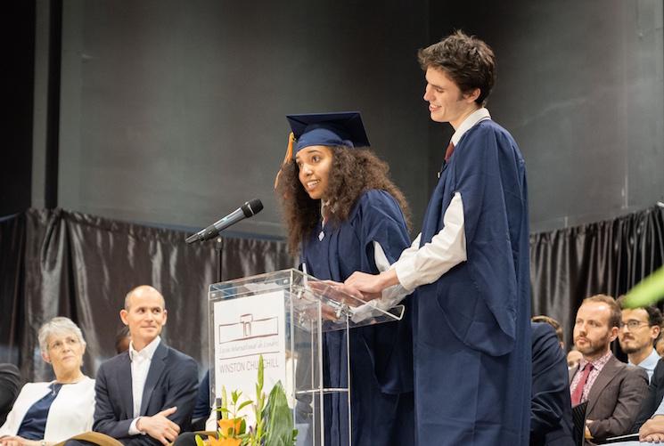 Lycée Churchill graduation Londres terminale diplômés bac