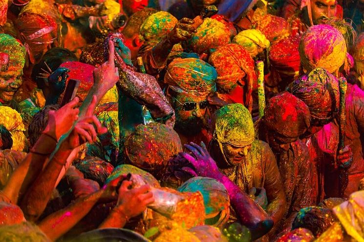 Holi