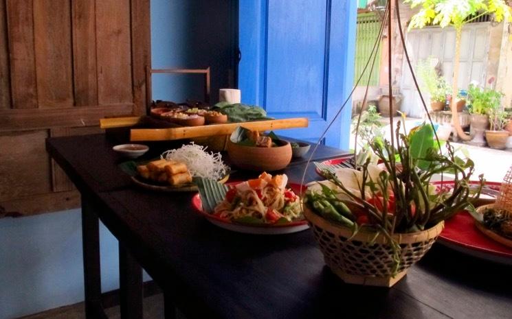 Tradition gastronomique thailandaise du Pad Thai