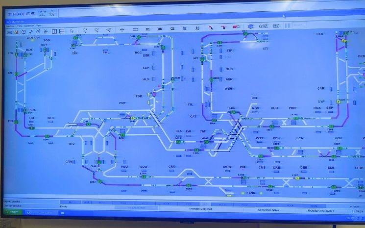 DLR 3 métro automatique 