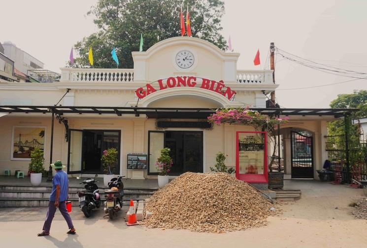 gare long bien visite tourisme hanoi