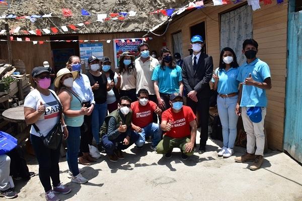 L’ambassadeur de France présent à Manchay pour la Journée du Volontariat Français