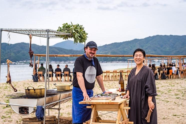 pop up beach restaurant amanohashidate