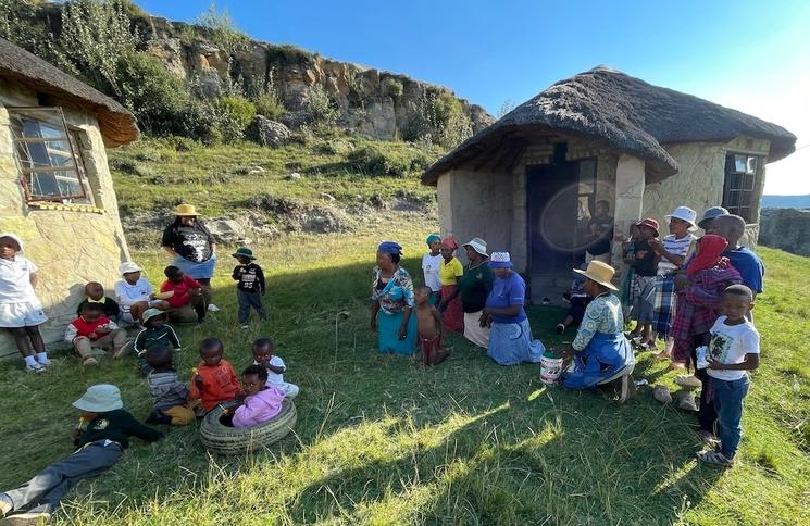 Danse mokhibo au Lesotho
