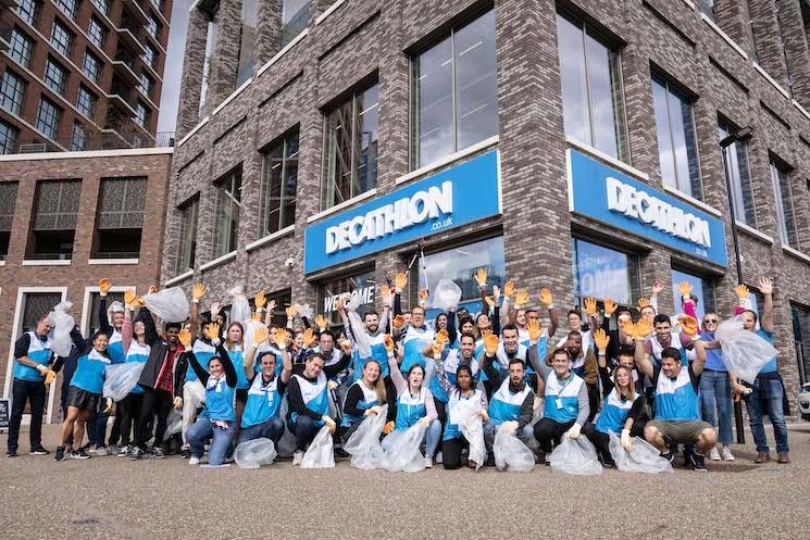 World CleanUp Day chez Decathlon (Crédit : Decathlon UK)