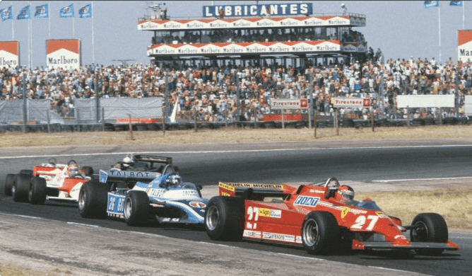 Dernière course F1 circuit Jarama, avec 3 voitures qui se talonnent