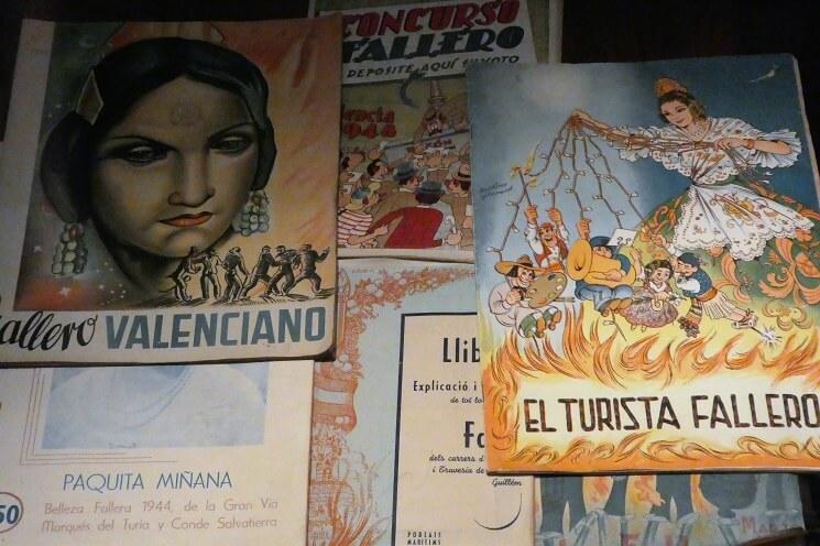 Des magazines historiques liés aux Fallas