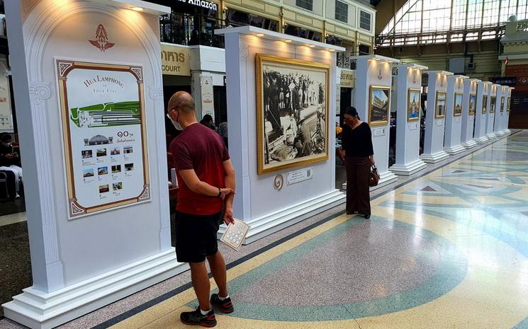 exposition gare ferroviaire Hua Lamphong