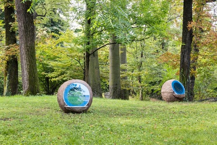 sculpture dans un parc