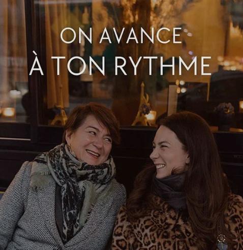Affiche du film "On avance à ton rythme" avec Alexia Cornu et sa mère.