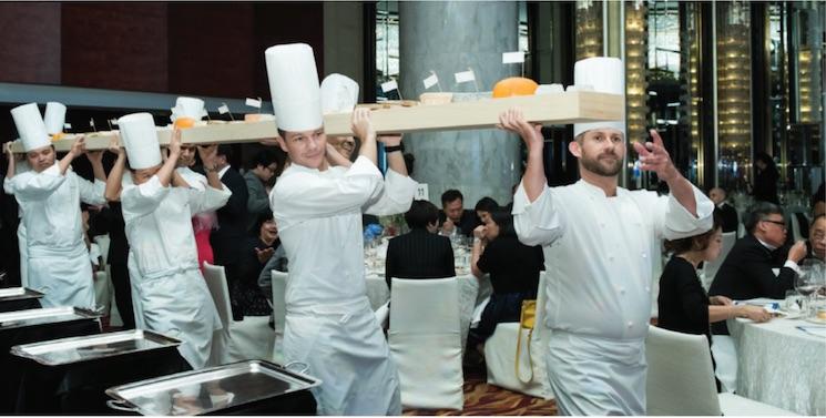 Gala les ailes brisées souvenir français 