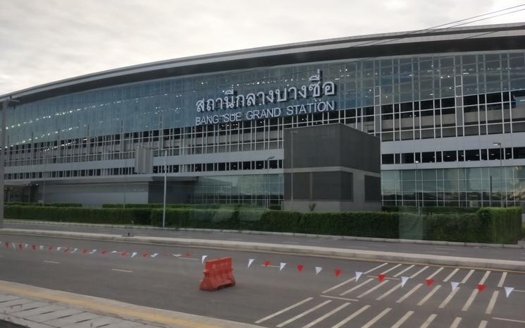 Bang Sue, nouvelle gare ferroviaire de Bangkok