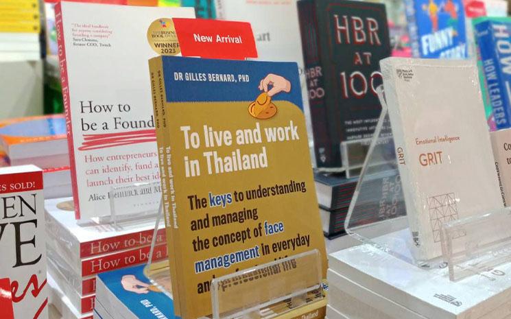 Poto de livres sur le management interculturel en librairie