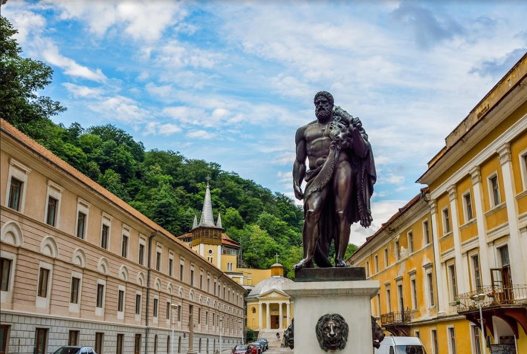 baile_herculane_bains_station_eaux_thermales_roumanie