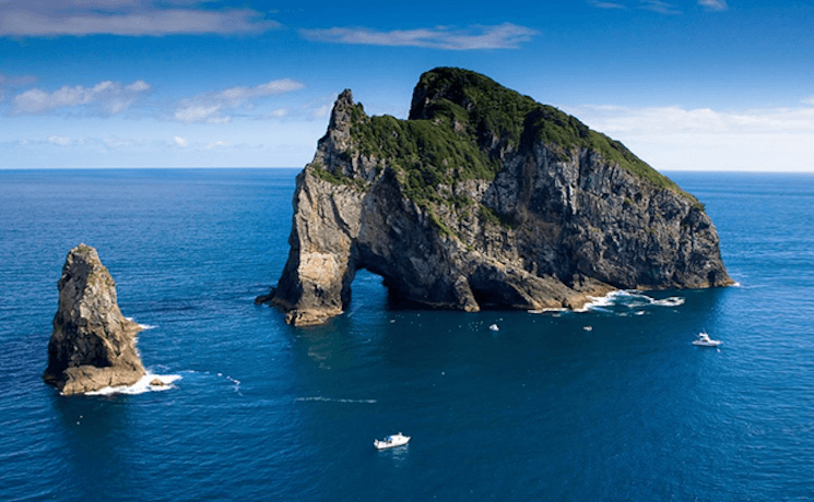 Hole in the Rock Paihia