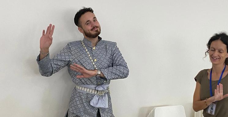 Danse Loy Krathong Windfield Chiang Mai