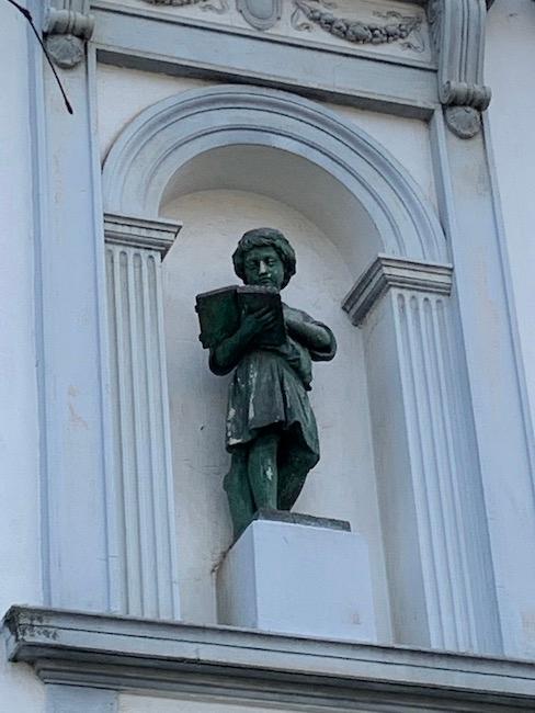 maison Nørrebro statue 