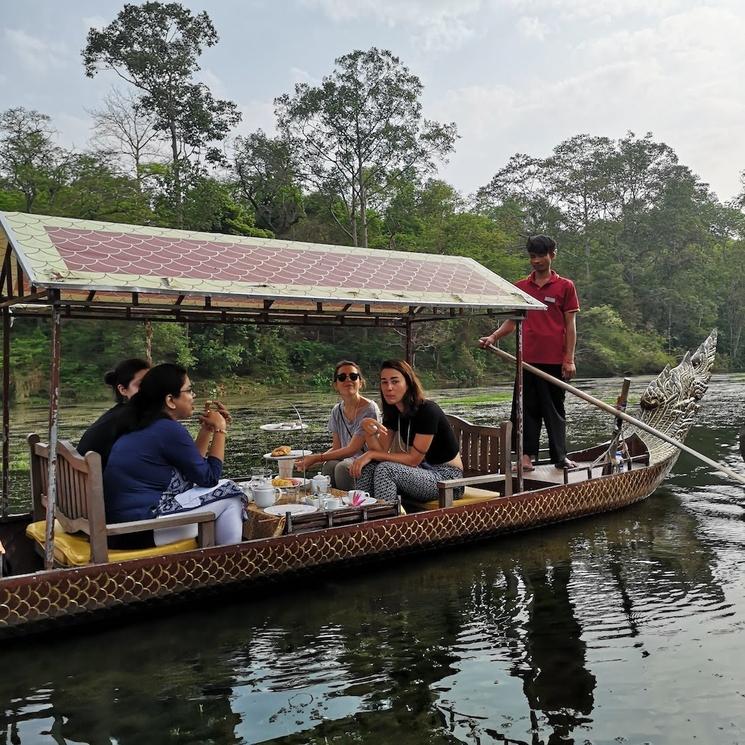 en bateau au Cambodge