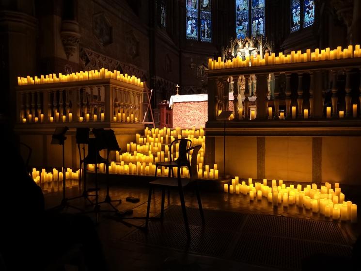 La scène de l'événement Candlelight