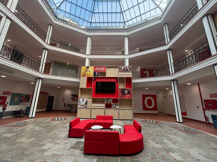 Atrium ESSCA / Solène Leroy