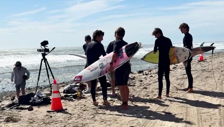 L’Équipe de France de Surf pendant leur stage d’entraînement pré-olympique à Trestles en Californie du Sud le 8 septembre 2026 @ Franck Pedretti