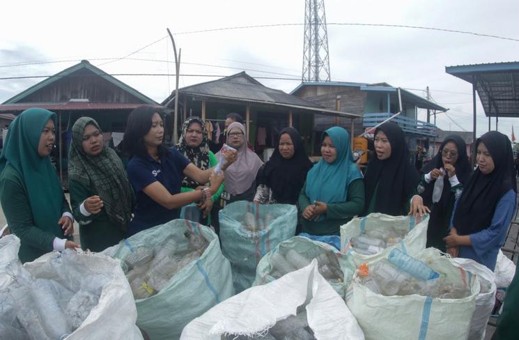 Formation femmes tri plastique 