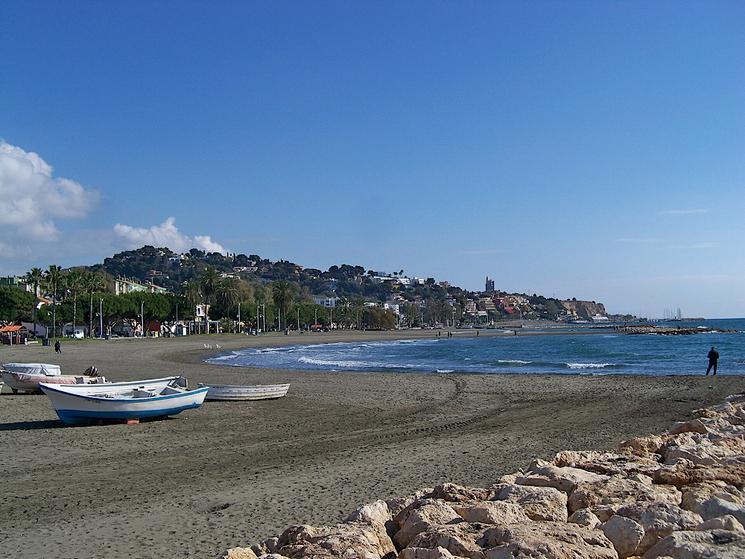 Quartier d’El Palo - Daniel Capilla - File:El Palo Beach.jpg - Wikimedia Commons