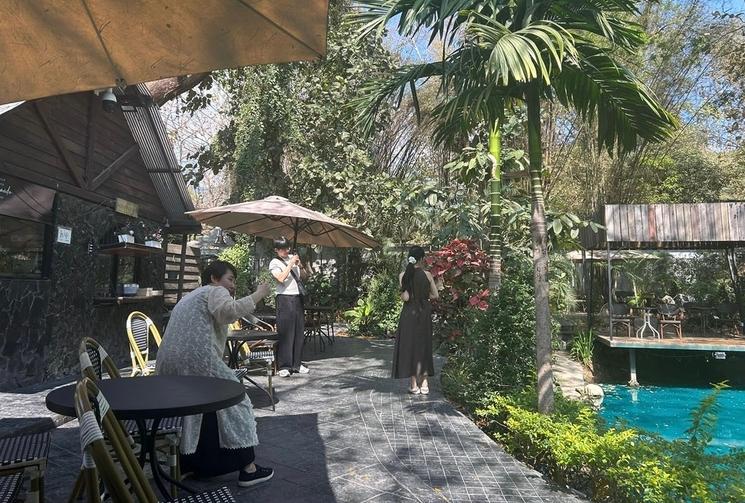 Prise de photo café Chiang Mai