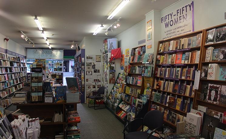 Intérieur The Women's Bookshop