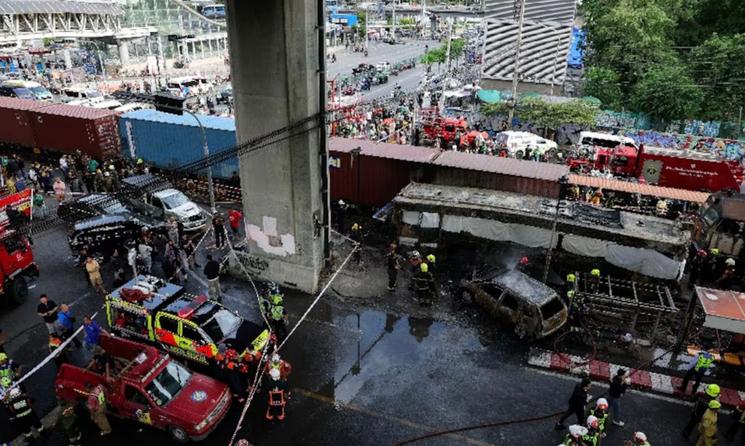 Accident train bus Bangkok 