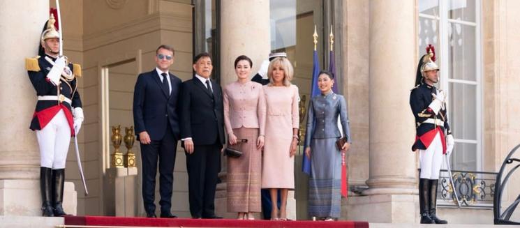 Le roi Rama X à l’Élysée avec Emmanuel Macron