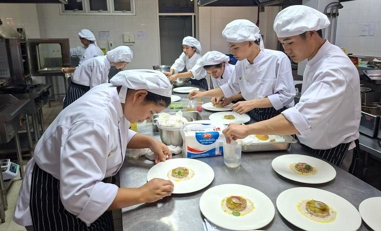 Etudiants HCTC Thaïlande 