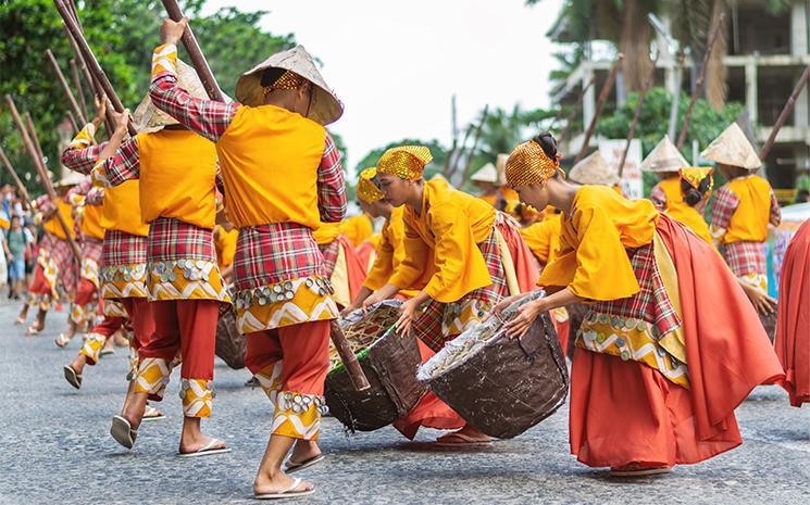 festival-sandurot-dumaguete