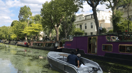 péniche canal calme