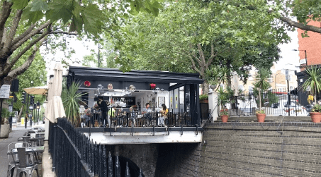 café canal péniche