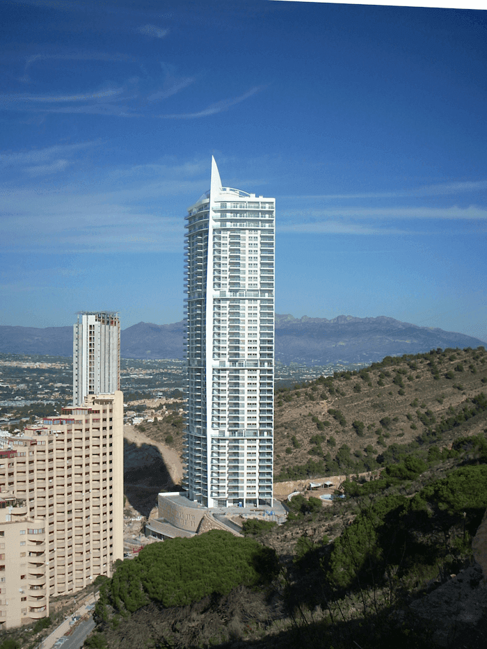 Torre Lugano en Benidorm